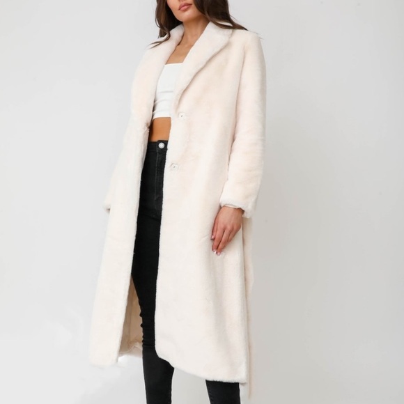 Elegant Cream Long Coat - Picture 4 of 5